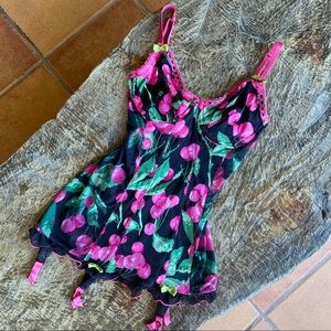 Victoria's Secret Vintage Black Pink Cherry Print Bustier Lingerie Top Size 34B
